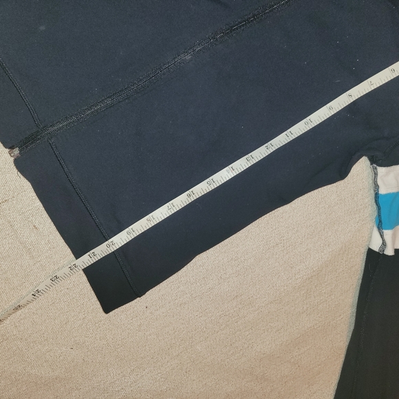 VINTAGE Lululemon Mock Neck Full Zip Track Jacket - Picture 4 of 9